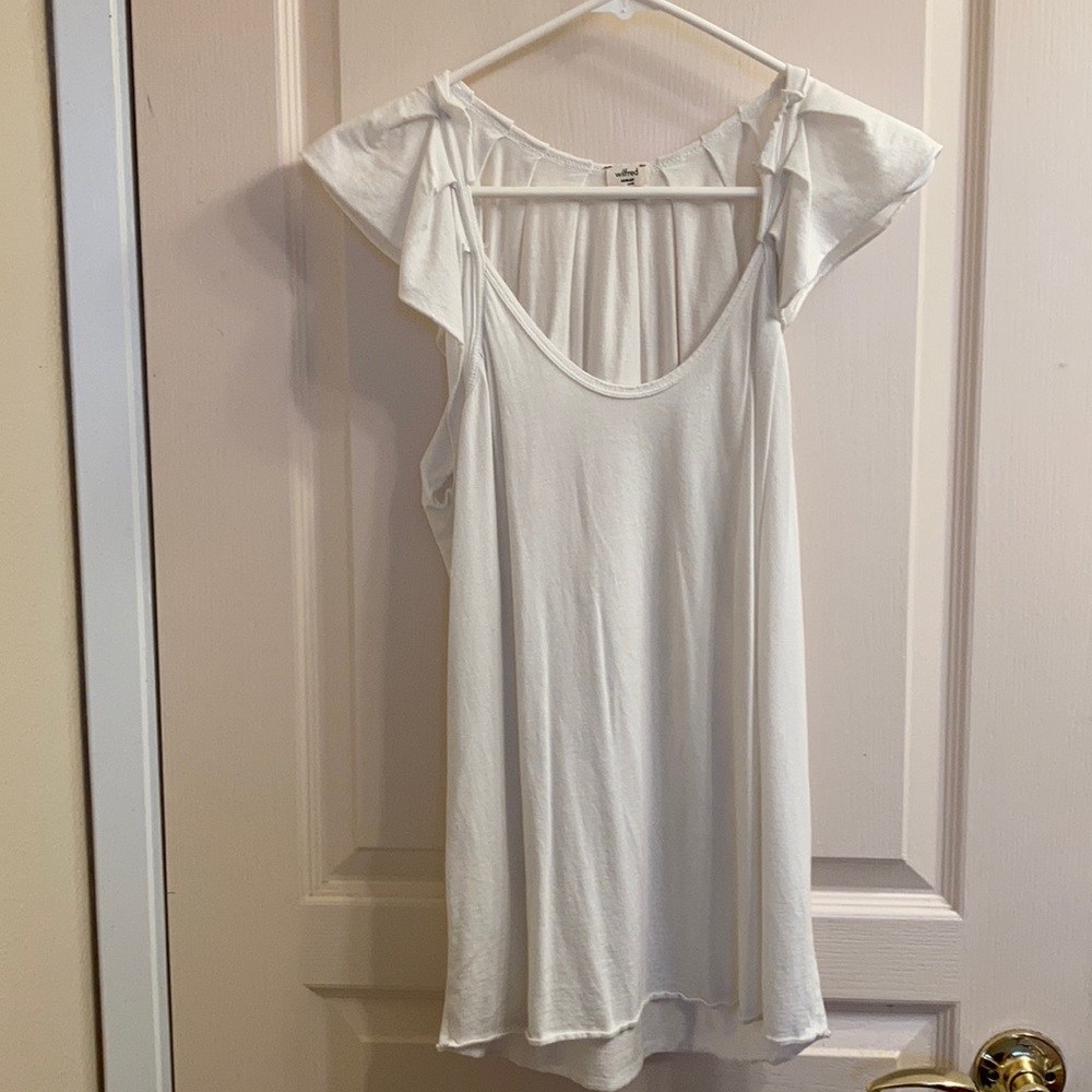 Aritizia Wilfred xs cream colored top
